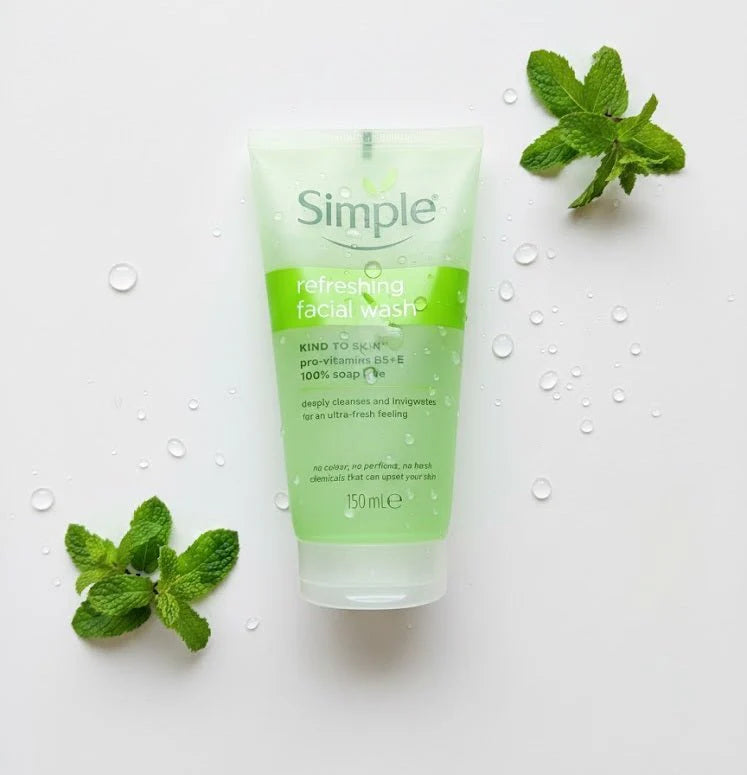 Simple Refresh Facial Wash – Gentle Daily Cleanser with Pro-Vitamin B5 + Vitamin E (150mL)